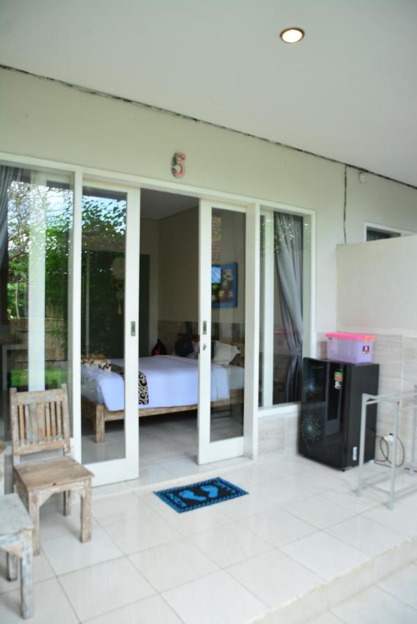 Asung Guesthouse Canggu Kültér fotó