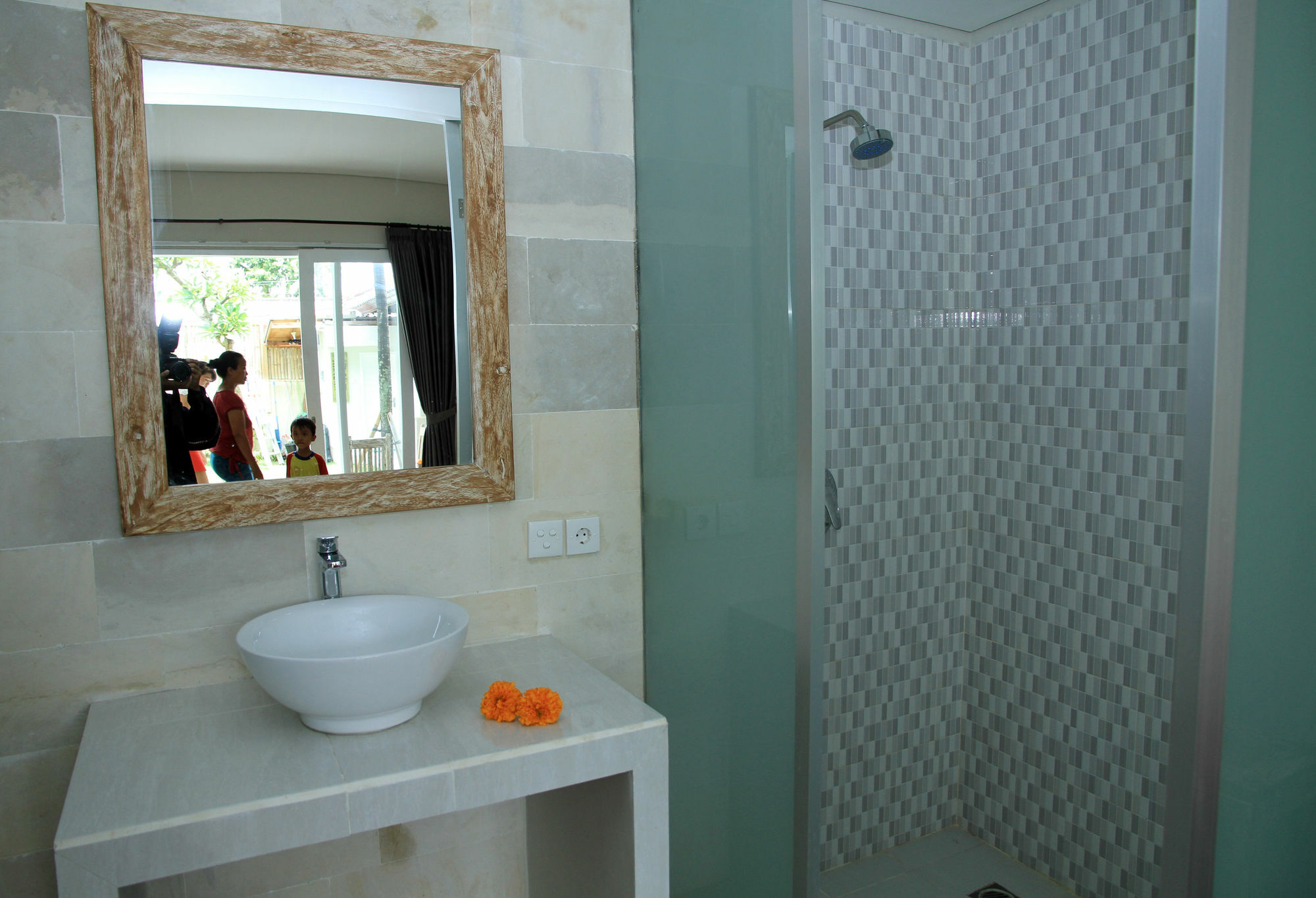 Asung Guesthouse Canggu Kültér fotó